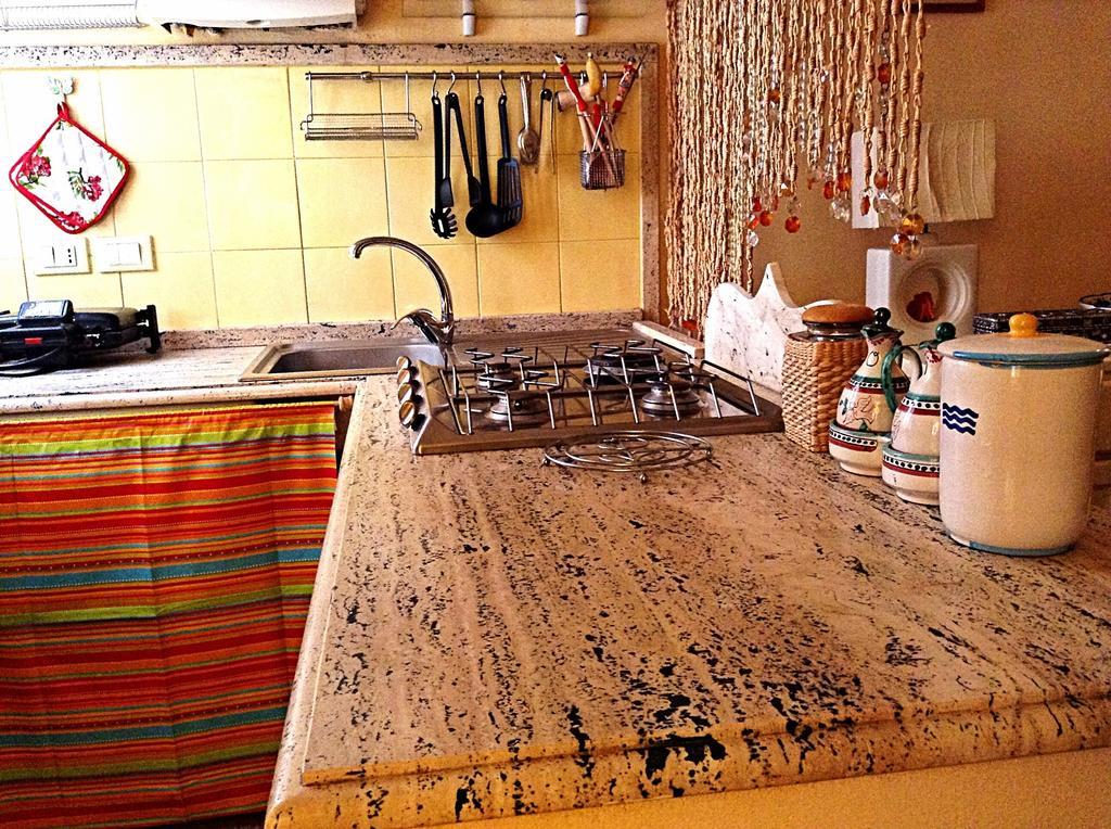 Casa Vacanze Seahorse Salerno Habitación foto